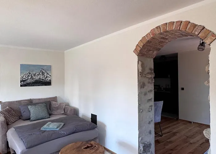 شقة Antretter نيوبيورن